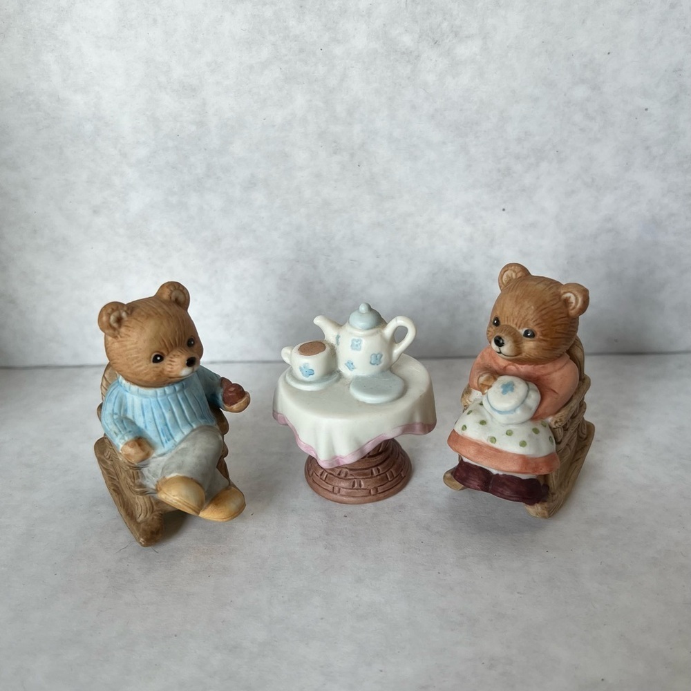 Vintage Homco Teddy Bear Grandparents with Teapot on Table